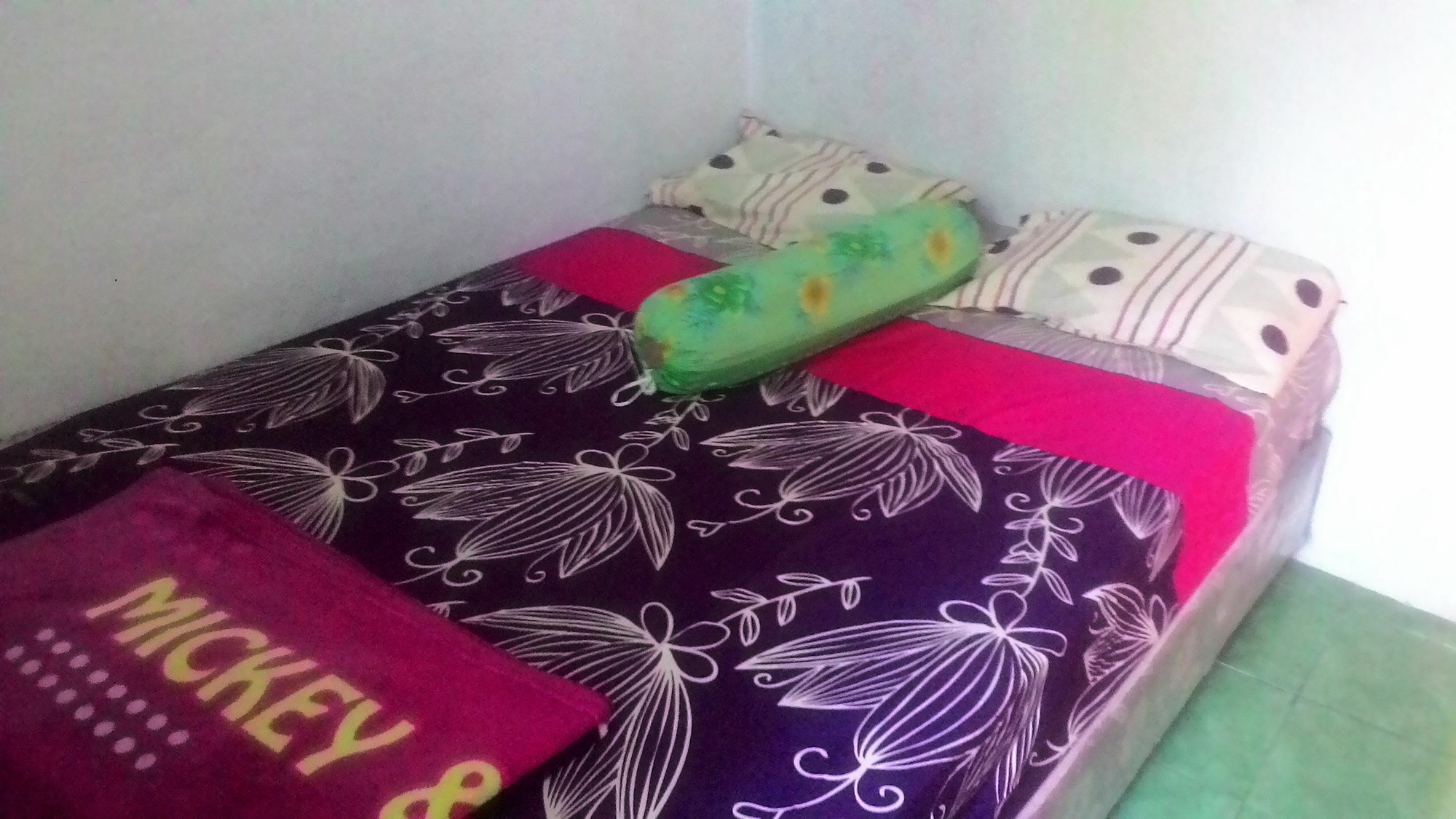 Bed and Breakfast Osingvacation Tamansuruh Esterno foto